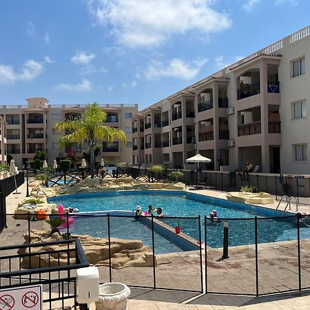 Royal Seacrest Residence بافوس المظهر الخارجي الصورة