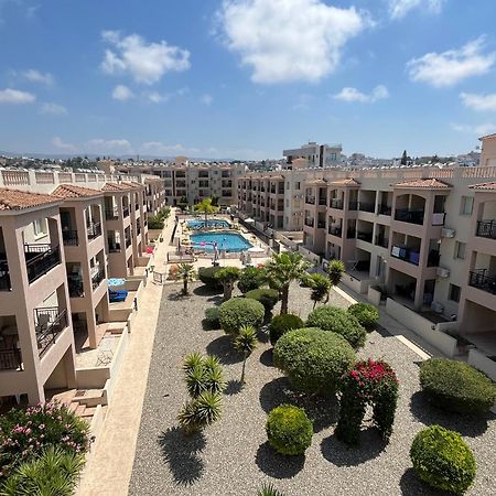 Royal Seacrest Residence بافوس المظهر الخارجي الصورة