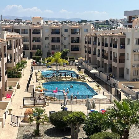 Royal Seacrest Residence بافوس المظهر الخارجي الصورة