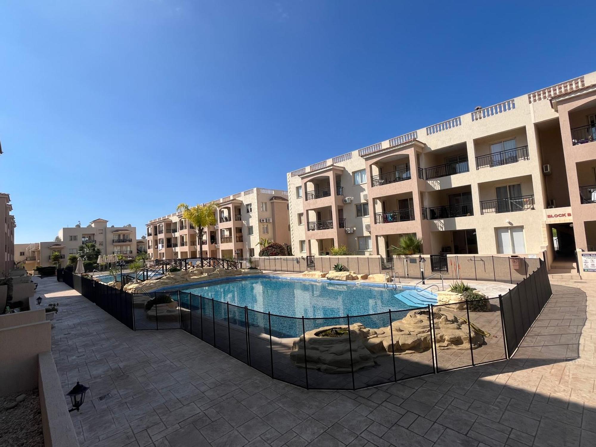 Royal Seacrest Residence بافوس المظهر الخارجي الصورة