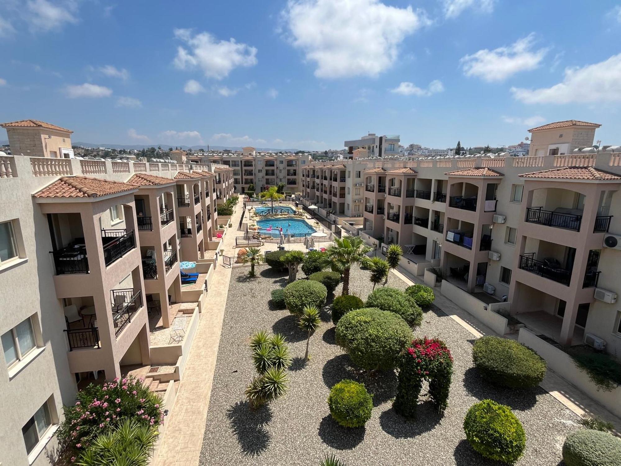 Royal Seacrest Residence بافوس المظهر الخارجي الصورة